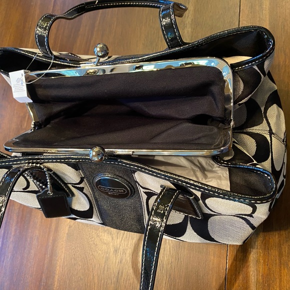 New Coach Black & Gray Medicine Bag with Clasp - Picture 7 of 14